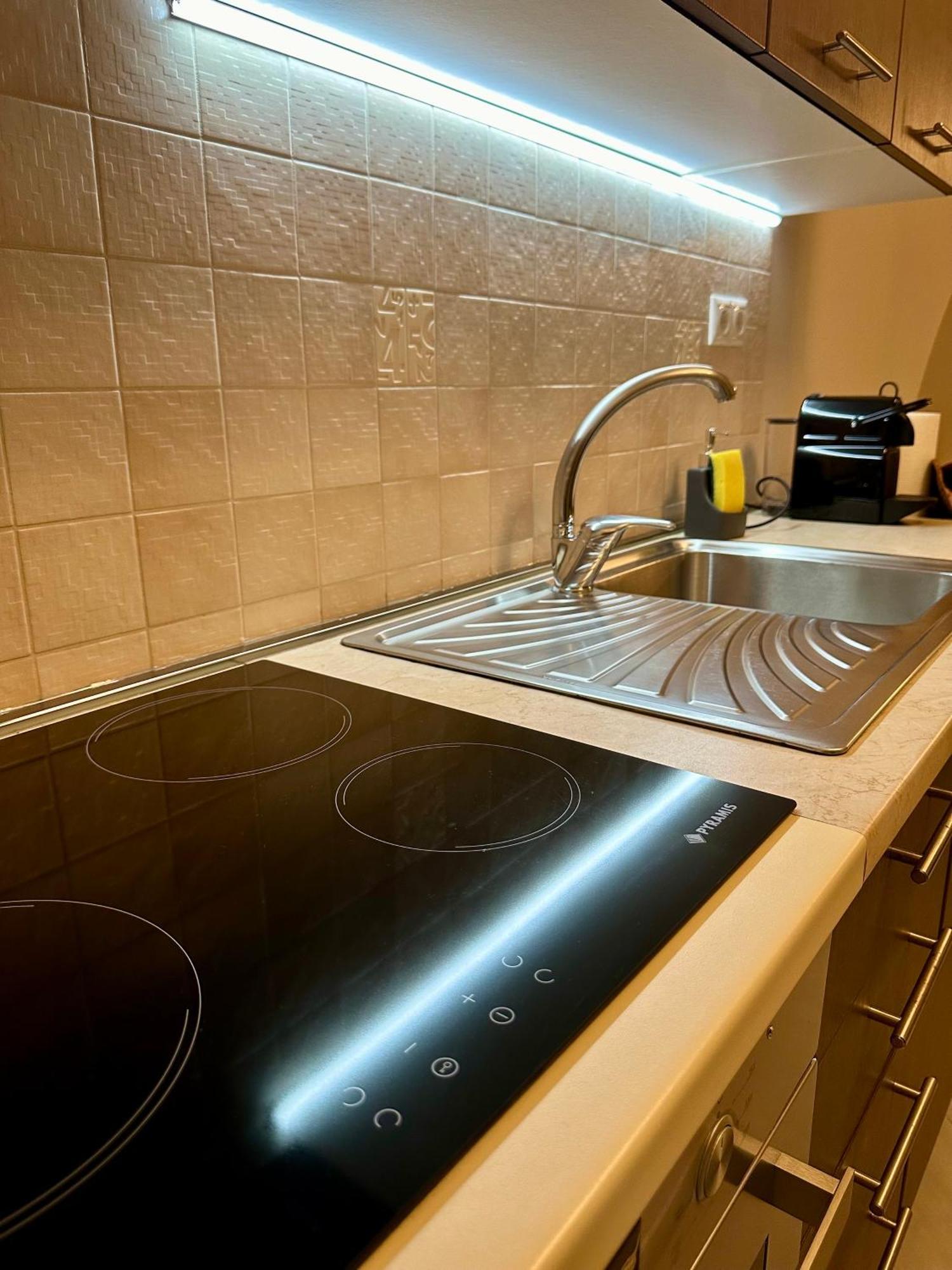 Snappyb Living Spaces Alexandroúpolis Luaran gambar
